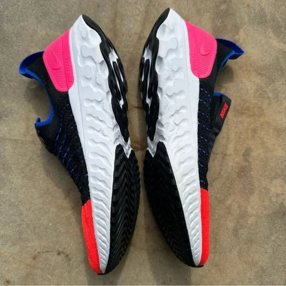 Nike Epic Phantom Run Flyknit 2 Road No Lace Running Shoes Women's 6.5 NWOB - Picture 7 of 9